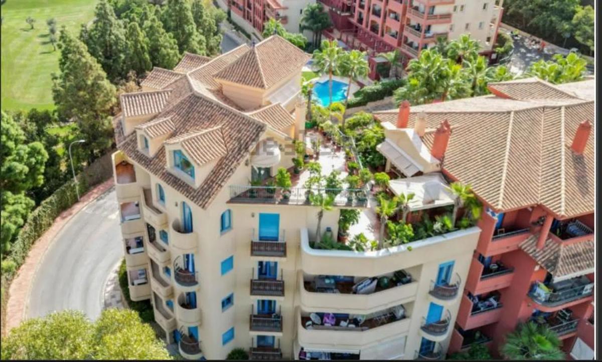 Venta de duplex en Calle Vela, 1, Benalmádena photo 1