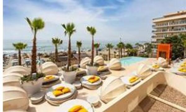 Penthouse for sale in  Avenida del Higuerón s/n, Benalmádena photo 4