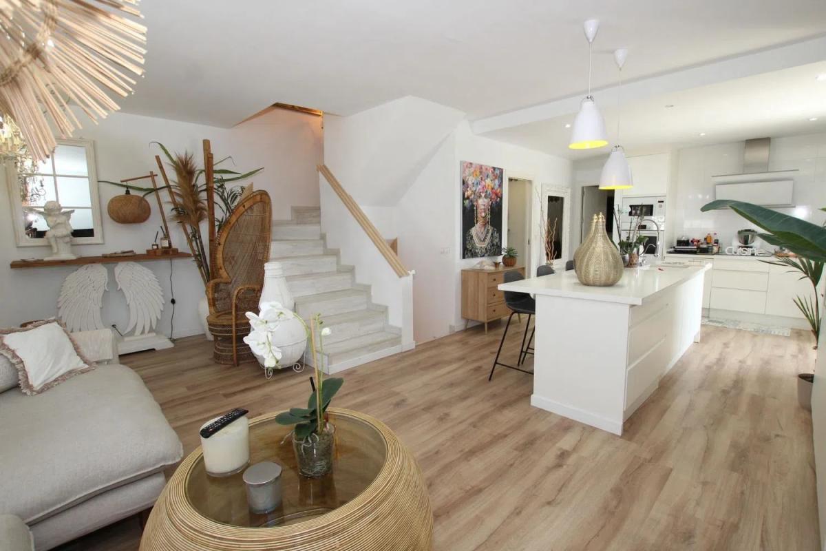 Sale of independent chalet in El Higuerón - Capellanía, Benalmádena
 photo 2