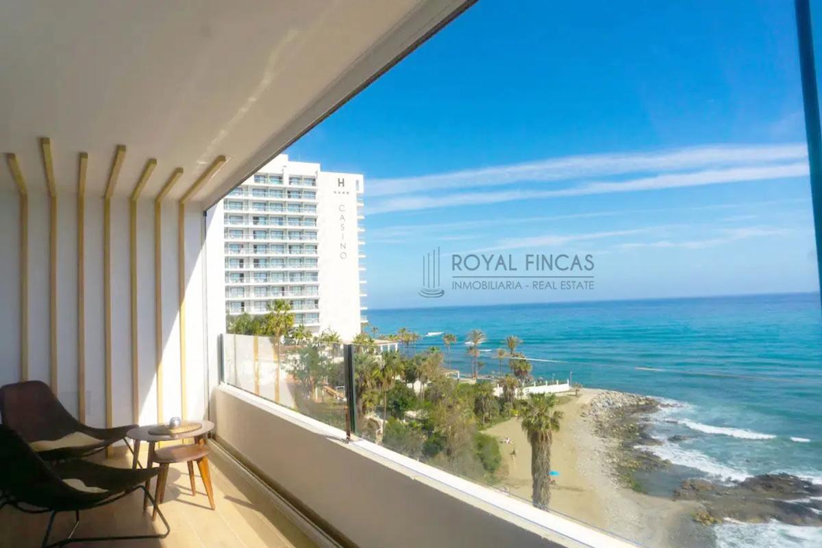 Sale of apartment in Calle Torrequebrada, 9, Benalmádena
 photo 2