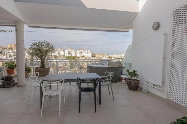 Duplex for sale in Barrio Cortijo Torrequebrada, Benalmádena photo 3