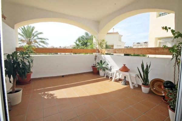 Apartment for sale in  Avenida de cibeles, Benalmádena photo 2