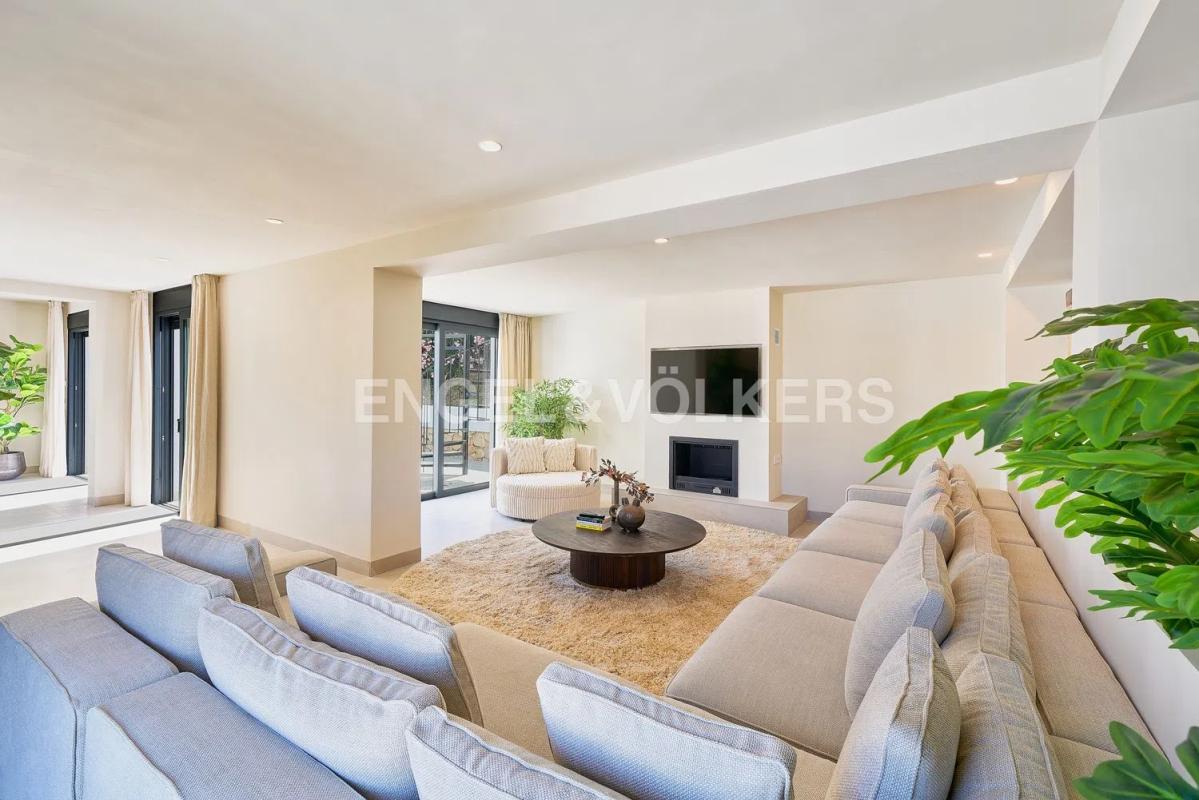Sale of independent chalet in Torremuelle, Benalmádena
photo 3