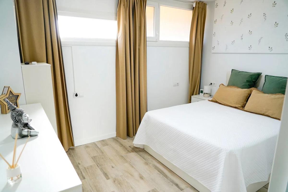 Продажа квартиры на Avenida gamonal, Бенальмадена
 photo 3