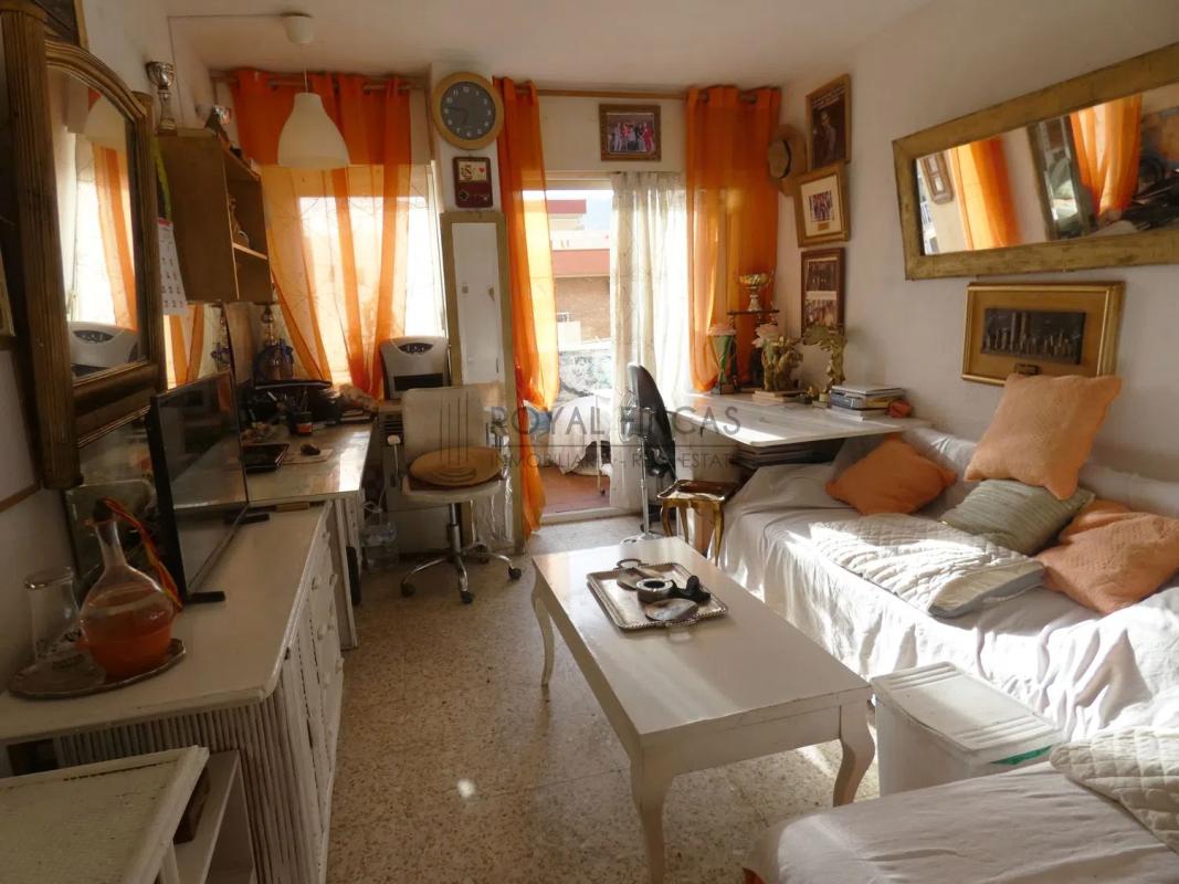 Venta de piso en Avenida gamonal s/n, Benalmádena
photo 2