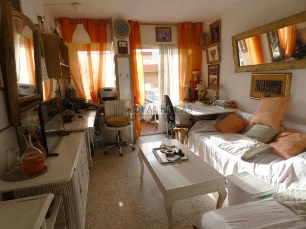 Apartment for sale in Avenida gamonal s/n, Benalmádena thumbnail 1