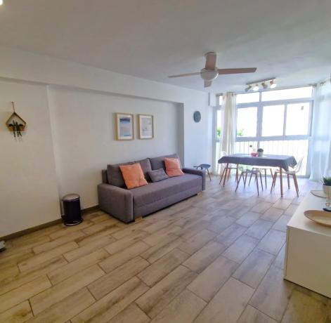 Apartment for sale in  Calle Tauro, Benalmádena photo 1