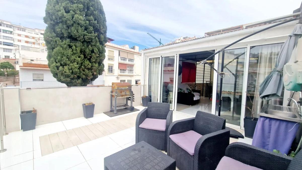 Sprzedaż niezależnego domku jednorodzinnego w  Calle Tomillo, 30, Benalmádena photo 2