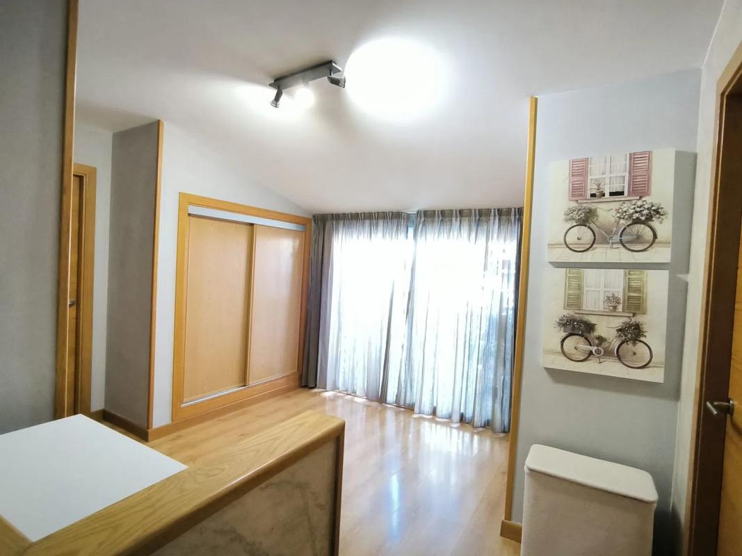 Venta de duplex en Avenida Salvador Vicente, Benalmádena photo 4