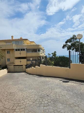 Piso en venta en  Avenida de Antonio Machado s/n, Benalmádena photo 1