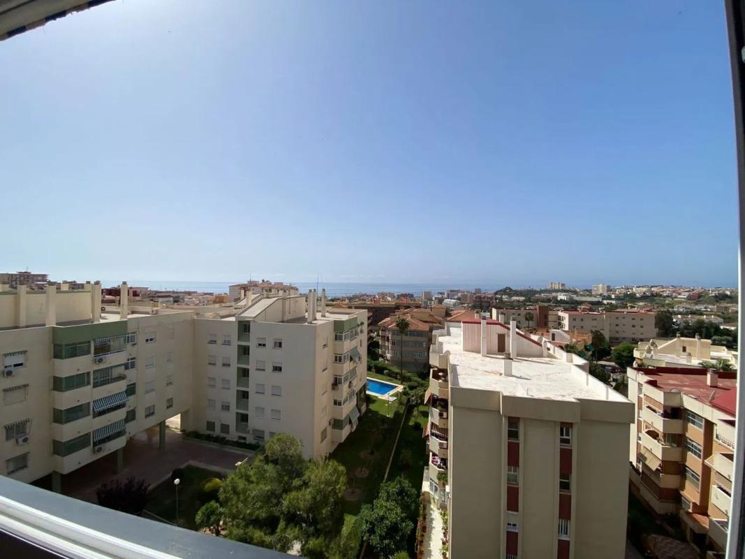 Venta de piso en Avenida de la Estacion, Benalmádena
 photo 3