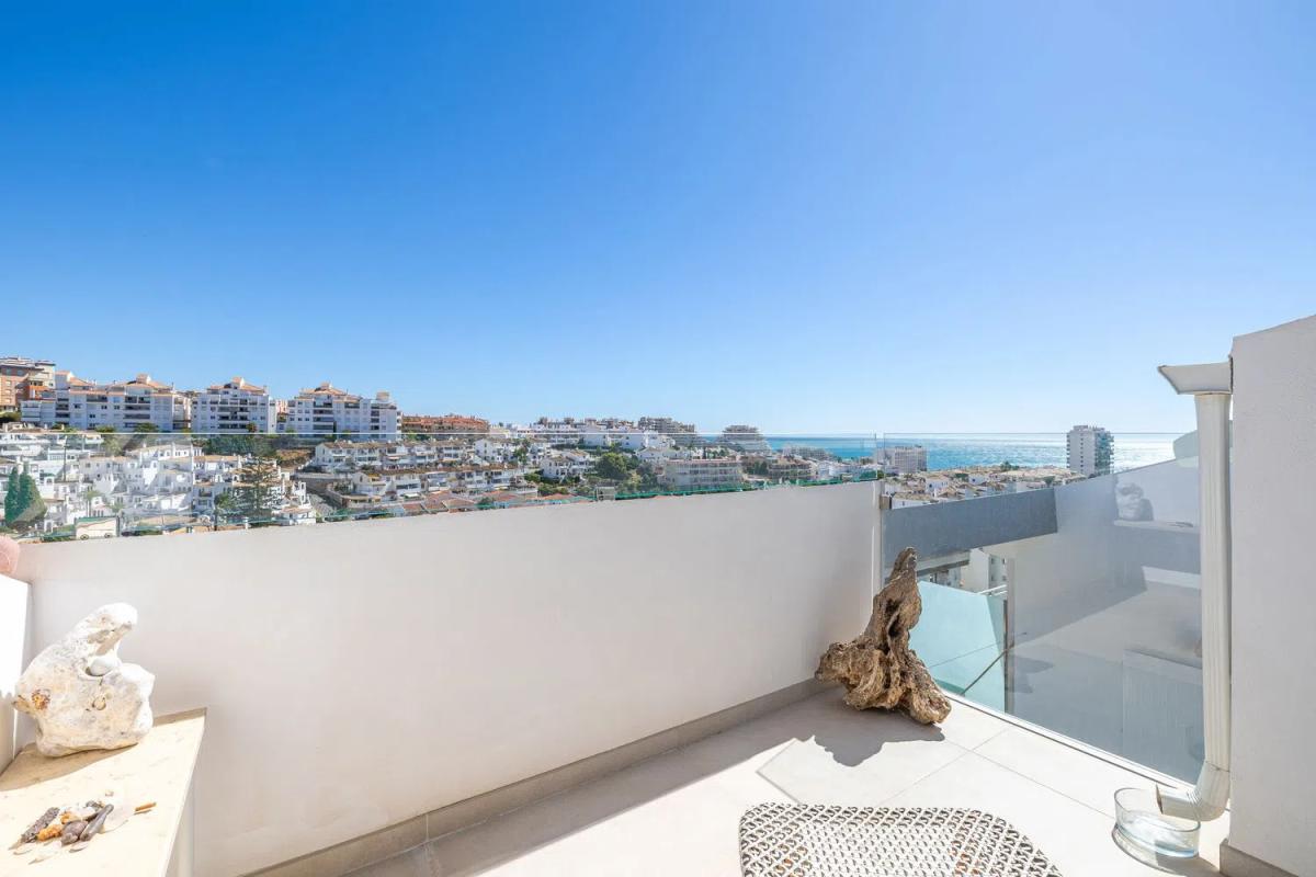 Venta de duplex en Avenida Manuel Mena Palma, 60, Benalmádena photo 3
