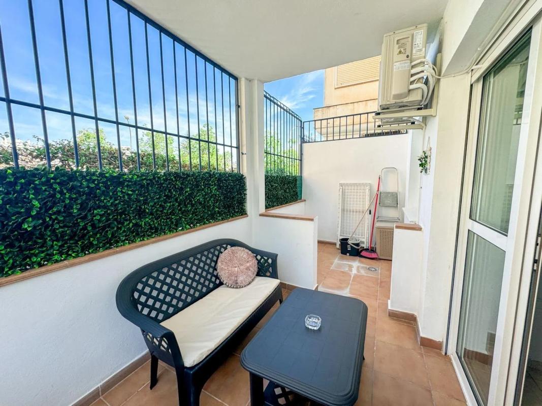 Venta de piso en Calle Sagitario, Benalmádena
photo 2