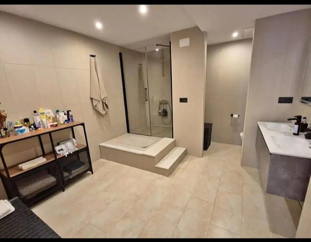 Venta de piso en Calle Velarde, Benalmádena
 photo 5