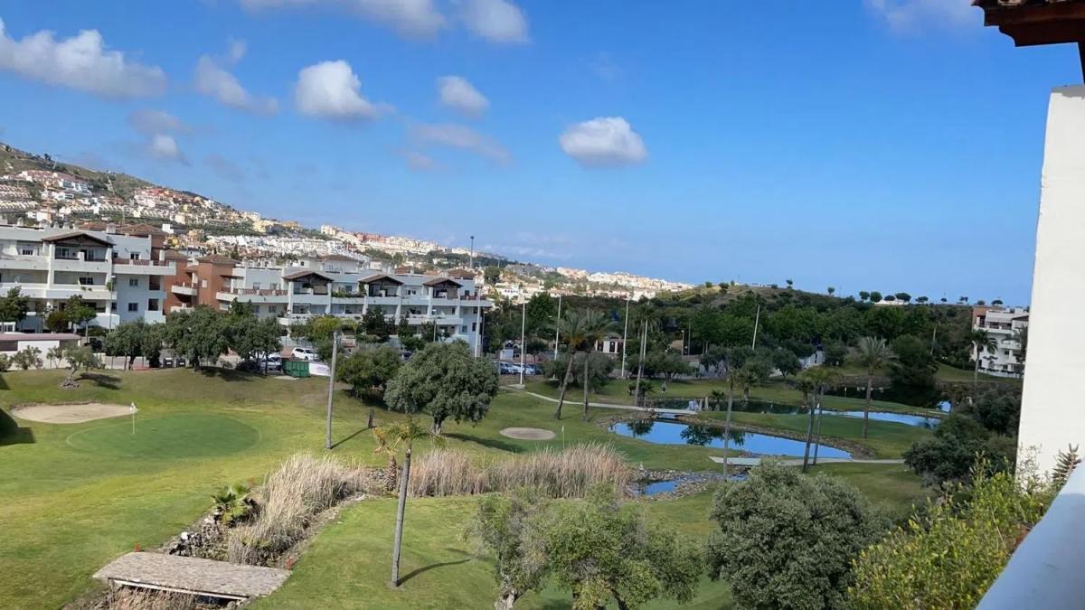 Venta de ático en Calle Helios, Benalmádena photo 2