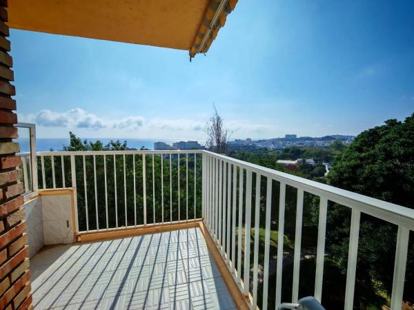 Apartment for sale in Parque de la Paloma, Benalmádena thumbnail 1