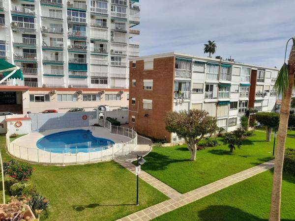 Piso en venta en  Paseo del Cortijo, 1, Benalmádena photo 2