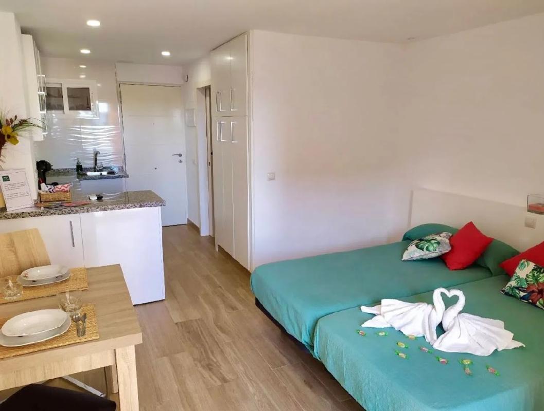 Venta de estudio en Avenida gamonal, Benalmádena photo 3