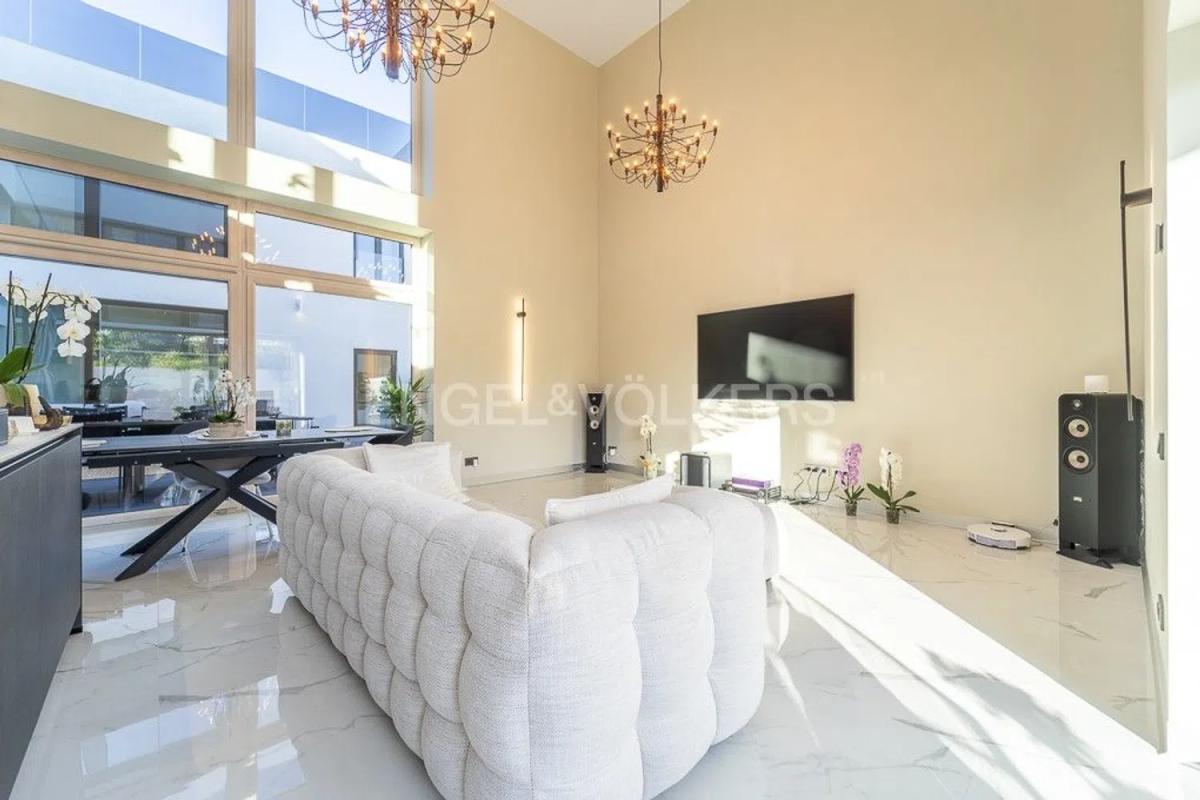 Продажа отдельного шале в  Solymar - Puerto Marina, Бенальмадена photo 4