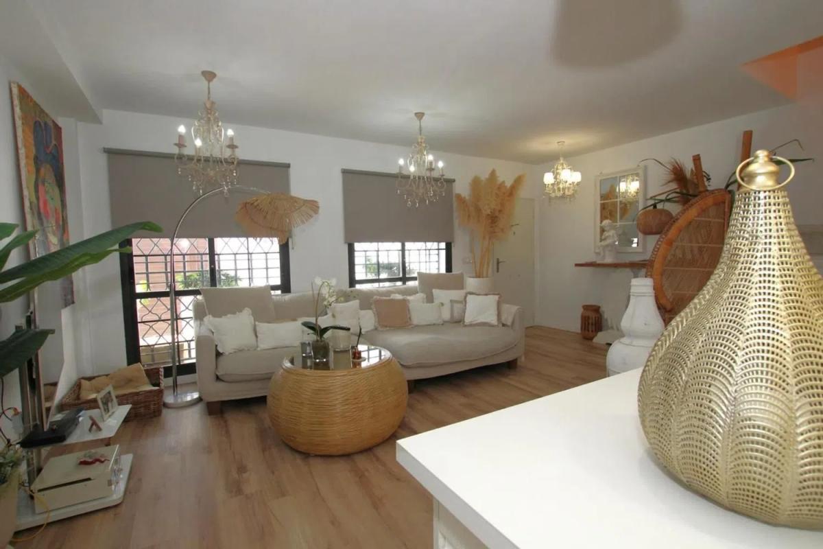 Sale of independent chalet in Avenida Retamar, Benalmádena
photo 3