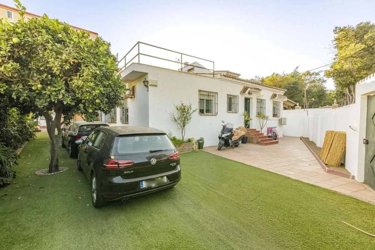 Venta de chalet independiente en Solymar - Puerto Marina, Benalmádena
 photo 2