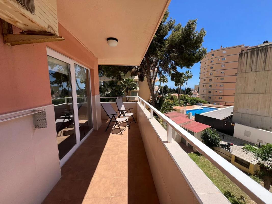 Venta de piso en Avenida Marysol, Benalmádena
photo 2