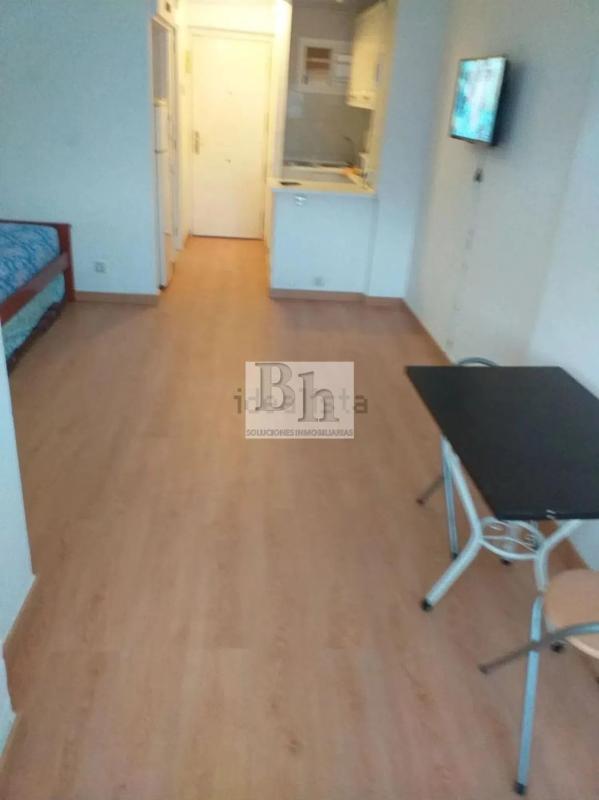 Venta de estudio en Avenida gamonal, Benalmádena photo 2