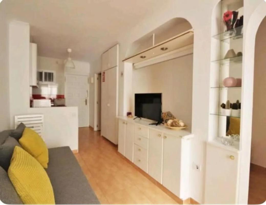 Venta de piso en Avenida gamonal s/n, Benalmádena
 photo 2