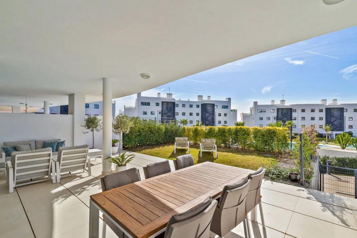 Venta de piso en Avenida del Higuerón s/n, Benalmádena
photo 2