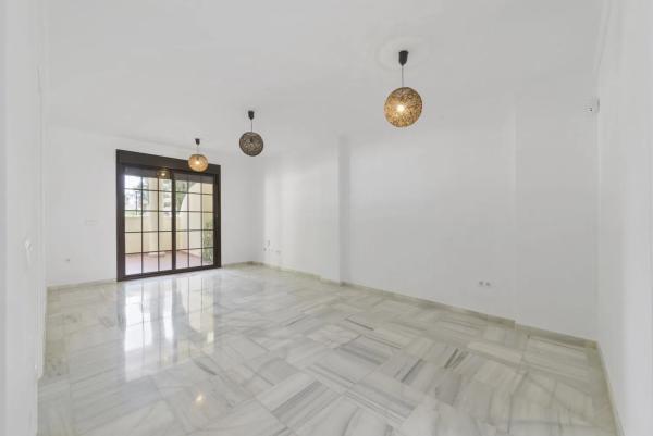 Продажа квартиры в  Barrio Hacienda Torrequebrada, Бенальмадена photo 3