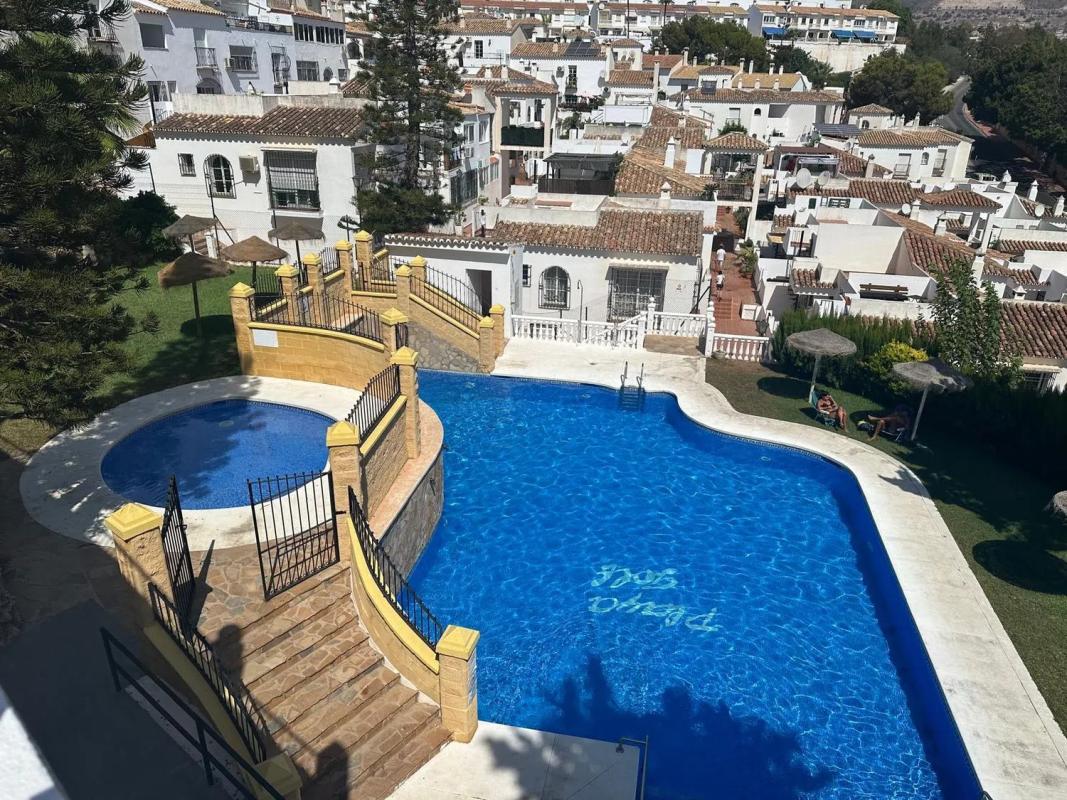 Sale of independent chalet in Calle Almuñécar, 70, Benalmádena
photo 2