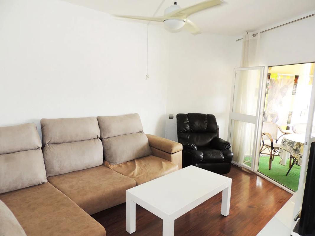 Продажа квартиры на Calle Tamarindos, 3, Бенальмадена
 photo 3