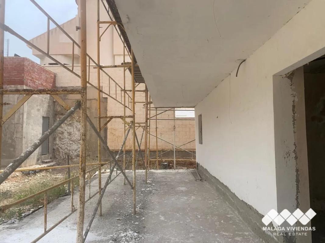 Продажа отдельного шале в Malva, Бенальмадена photo 3