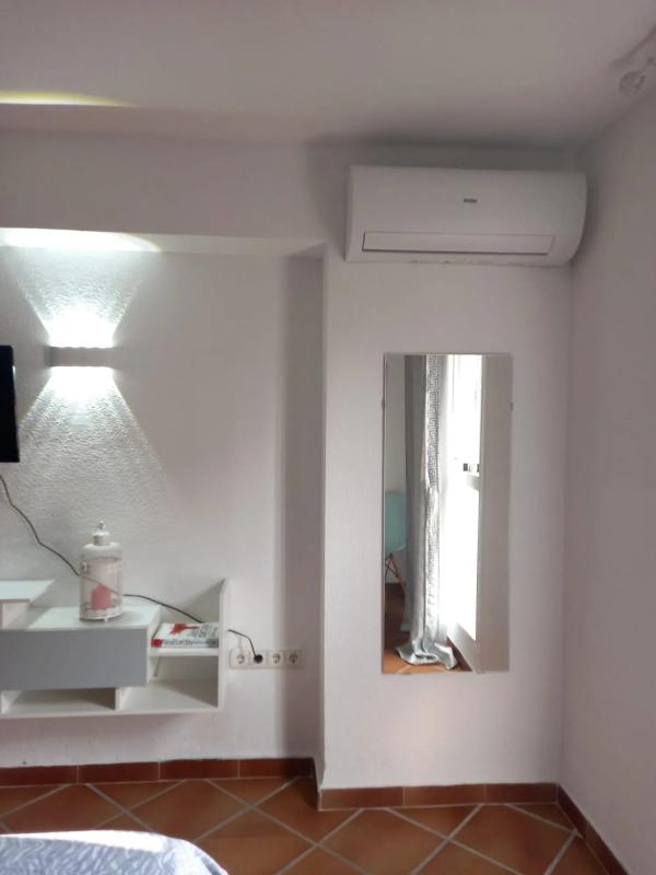 Venta de piso en Calle Luis Vives, 8, Benalmádena
 photo 3