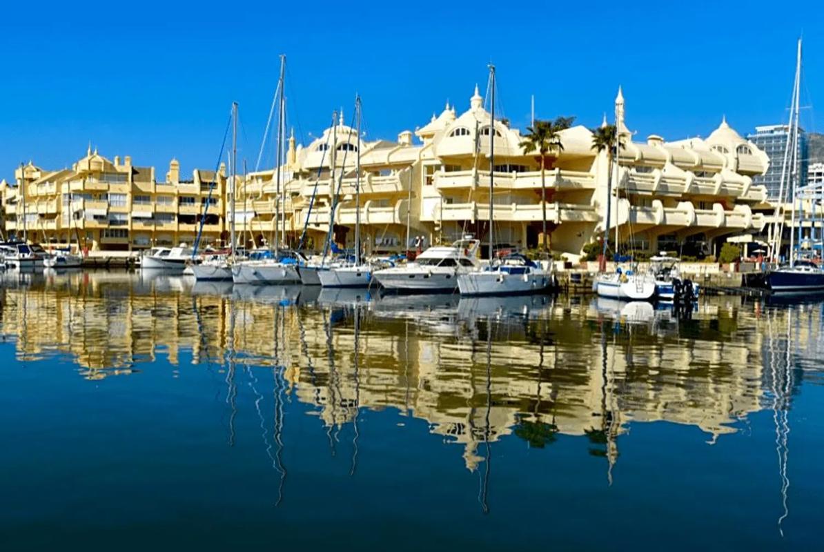 Sprzedaż mieszkania w Calle El Coloso, Benalmádena
photo 3