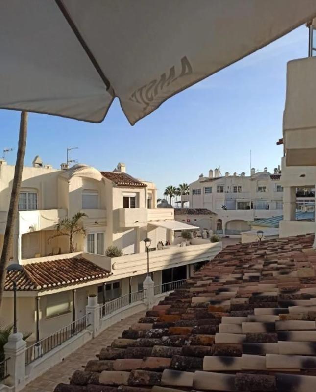 Sale of apartment in Solymar - Puerto Marina, Benalmádena
photo 1