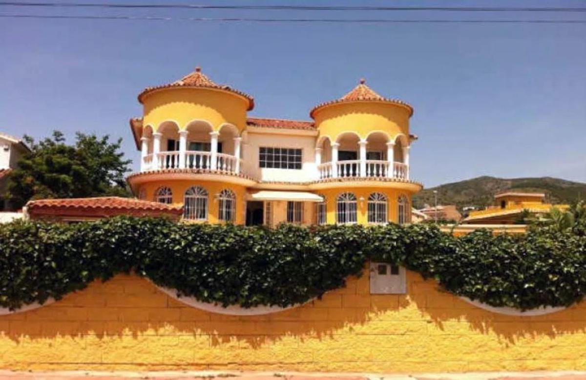 Venta de chalet independiente en Calle Febrero, 1, Benalmádena
photo 1