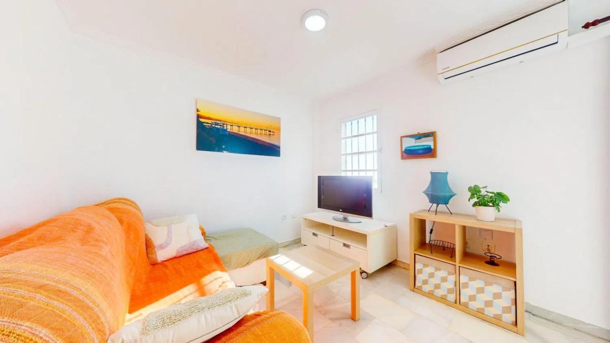Venta de piso en Calle Almuñécar, Benalmádena
photo 2