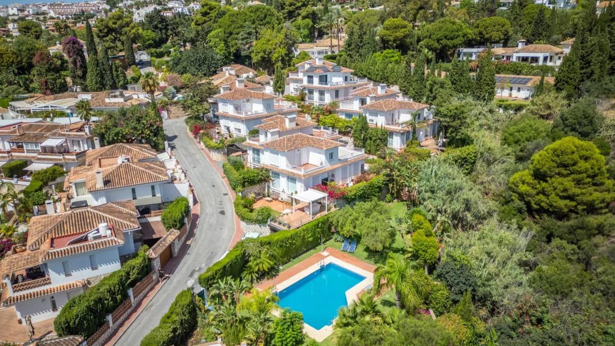 Venta de chalet independiente en Barrio Rancho Domingo - La Hacienda, Benalmádena
photo 2