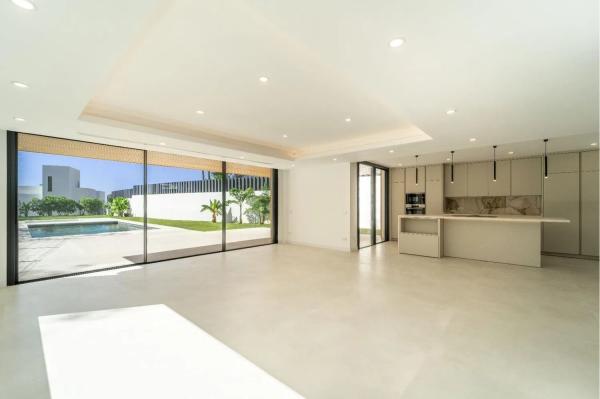 Chalet independiente en venta en  El Higuerón - Capellanía, Benalmádena photo 3