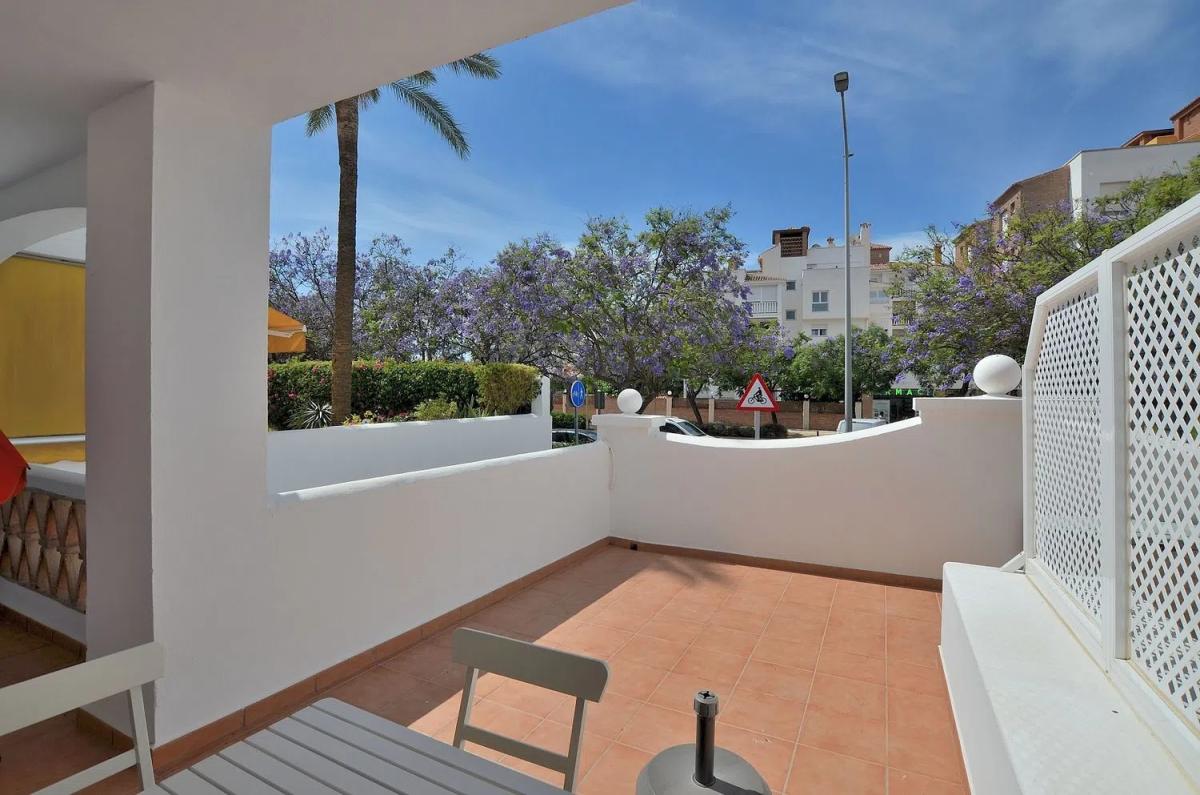 Продажа квартиры на Calle Boulevard, Бенальмадена
 photo 2