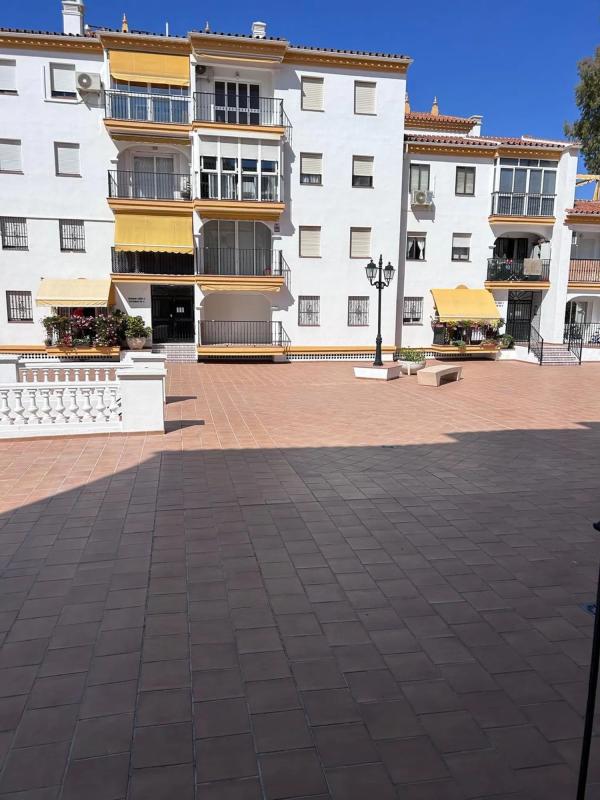 Продажа квартиры на Avenida de la Roca, 4, Бенальмадена
photo 1