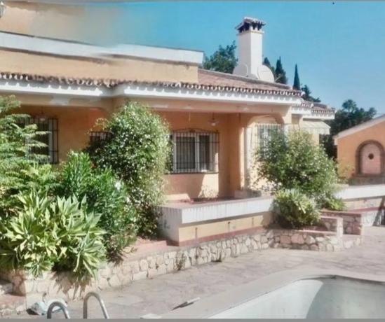 Wolnostojąca willa na sprzedaż w Barrio Centro, Benalmádena thumbnail 1