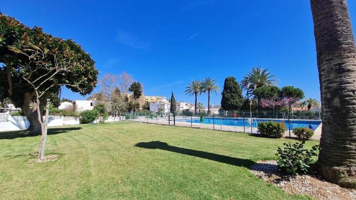 Sale of apartment in Avenida Antonio Machado, Benalmádena
 photo 2