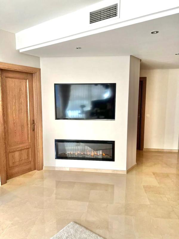 Venta de piso en Avenida Juan Sebastián Elcano, Benalmádena
 photo 3