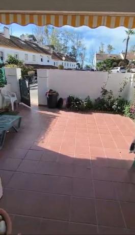 Chalet independiente en venta en  Calle Helsinki, Benalmádena photo 1