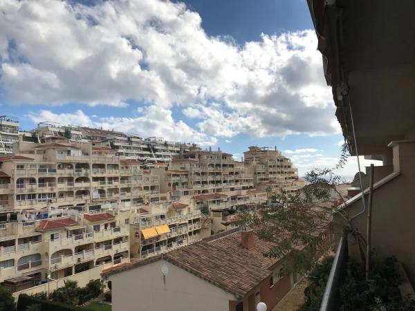 Продажа квартиры в Calle Faro, 7, Бенальмадена photo 1