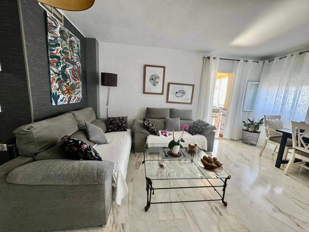 Venta de piso en Calle Ave Marina s/n, Benalmádena
 photo 2