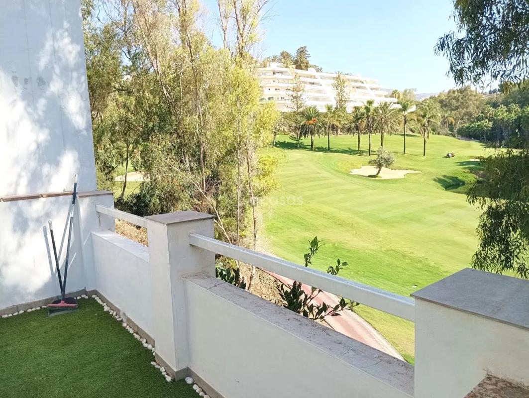 Venta de chalet independiente en Calle Torrequebrada, Benalmádena
photo 1