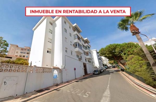 Продажа квартиры в Calle Juan Ramon Jimenez, Бенальмадена photo 1